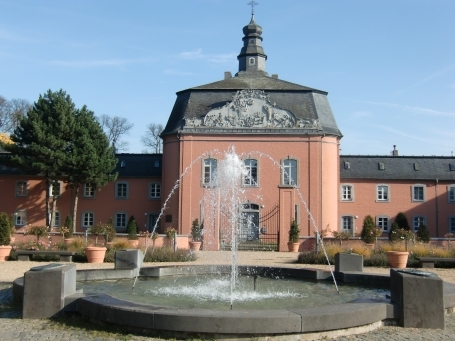 Mönchengladbach-Wickrath : Schloss Wickrath, Ostflügel der Vorburg